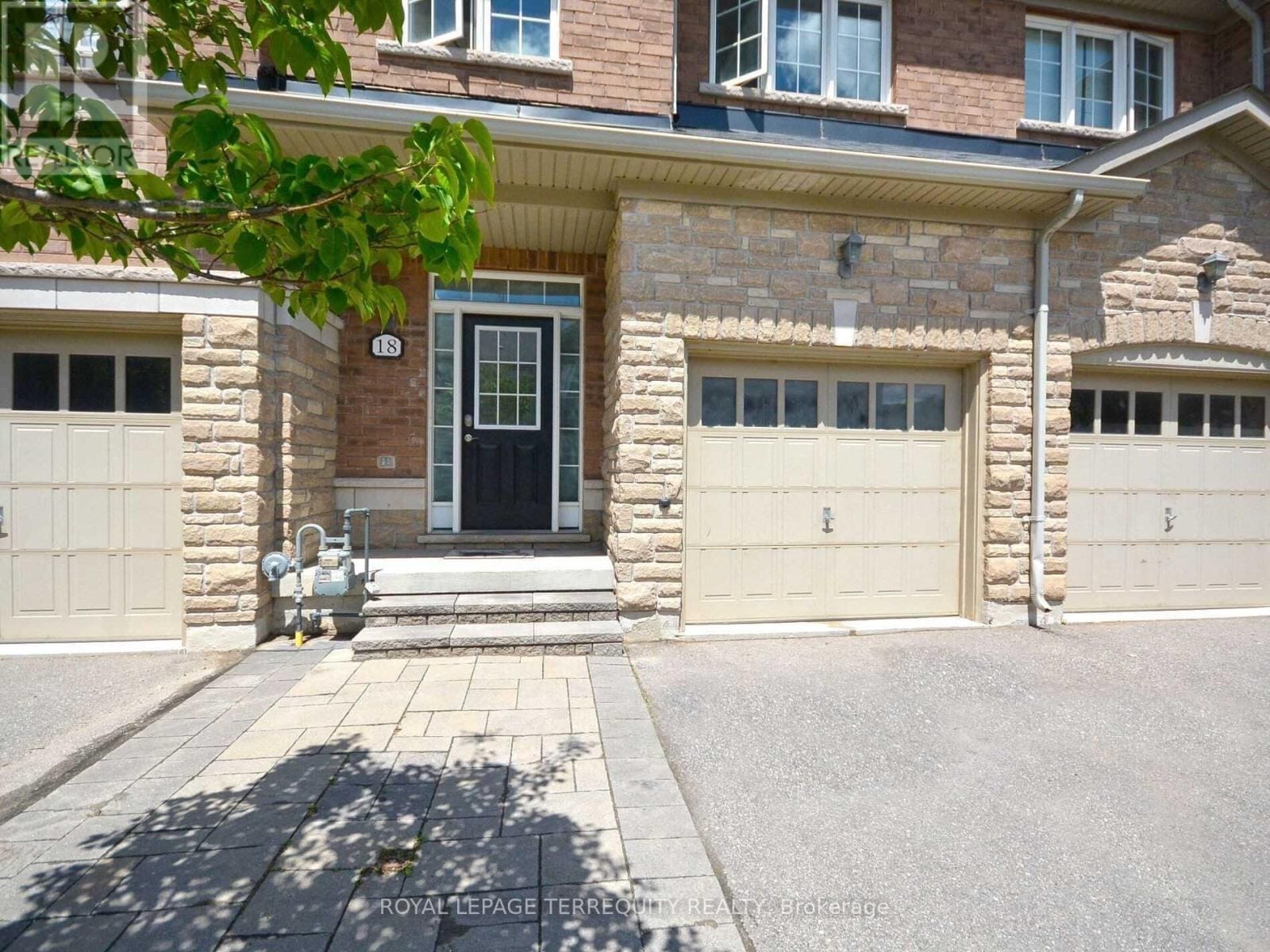 745 Farmstead Drive Unit 18, Milton (WI Willmott)