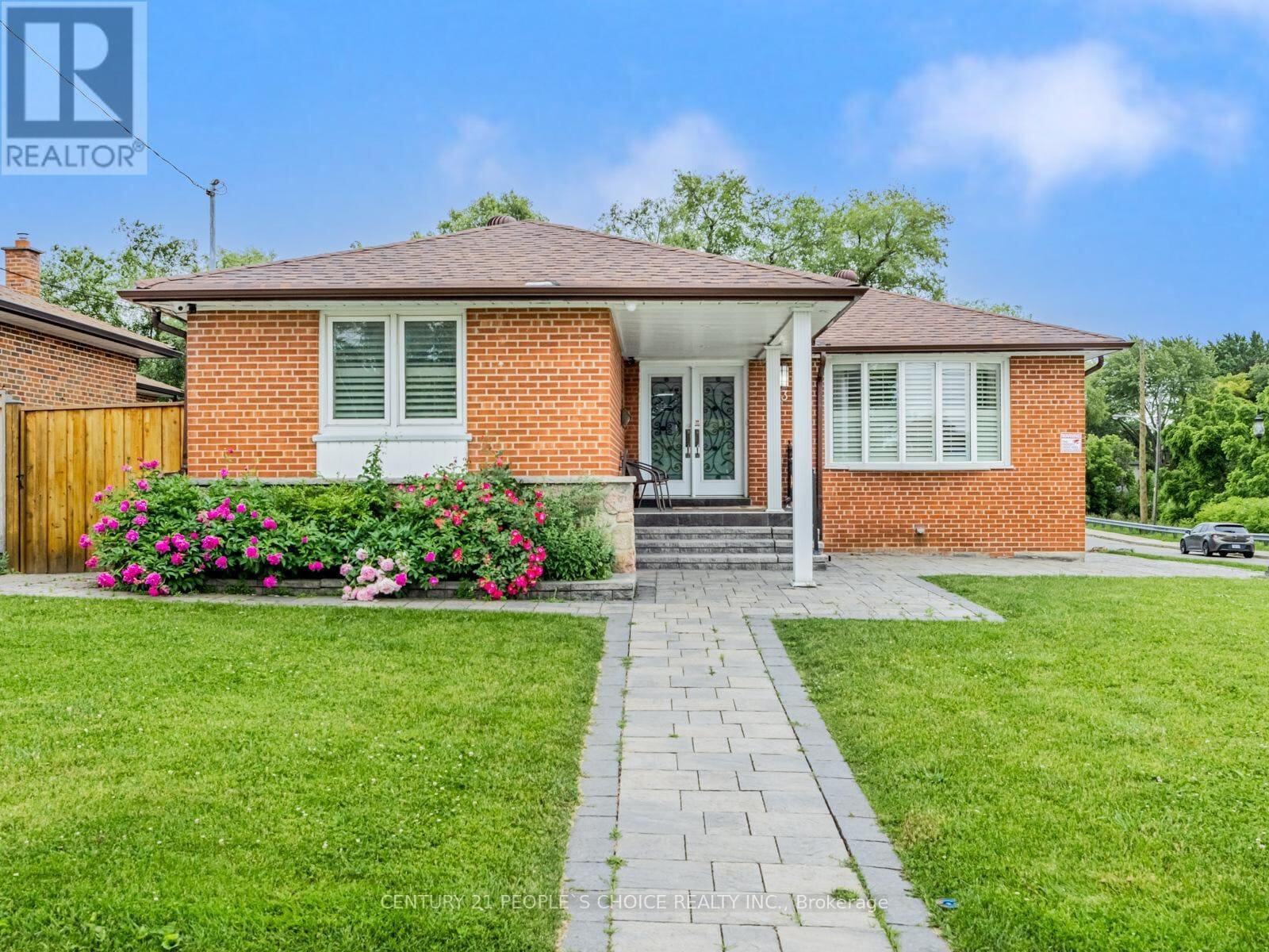 43 Shendale Drive, Toronto (Elms-Old Rexdale)