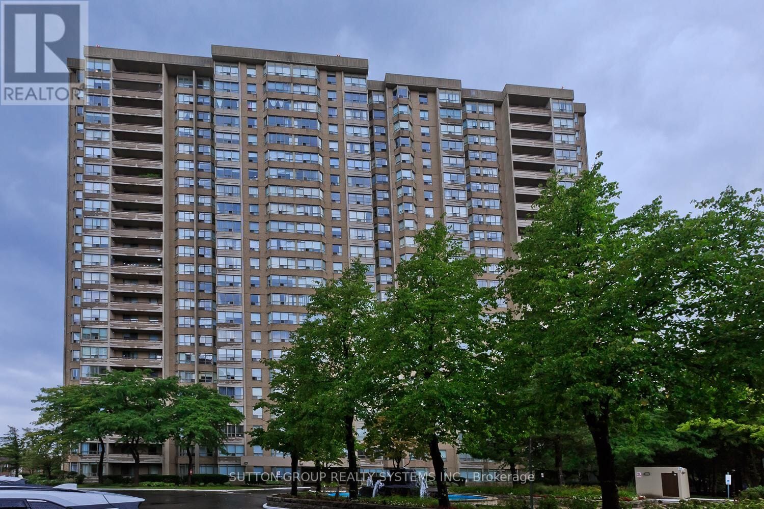 30 Malta Avenue Unit 804, Brampton (Fletcher’s Creek South)
