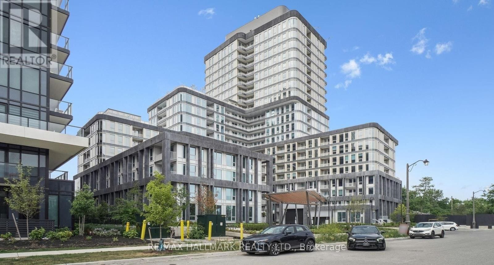 3240 William Coltson Avenue Unit 1111, Oakville (JM Joshua Meadows)