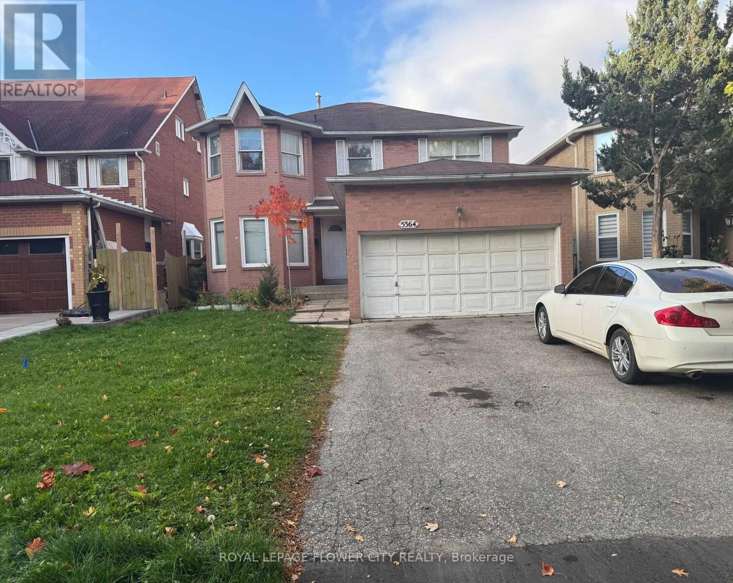 5364 Champlain Trail, Mississauga (Hurontario)