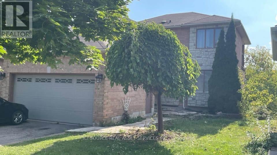 27 Vivians Crescent Unit Main, Brampton (Fletcher’s West)