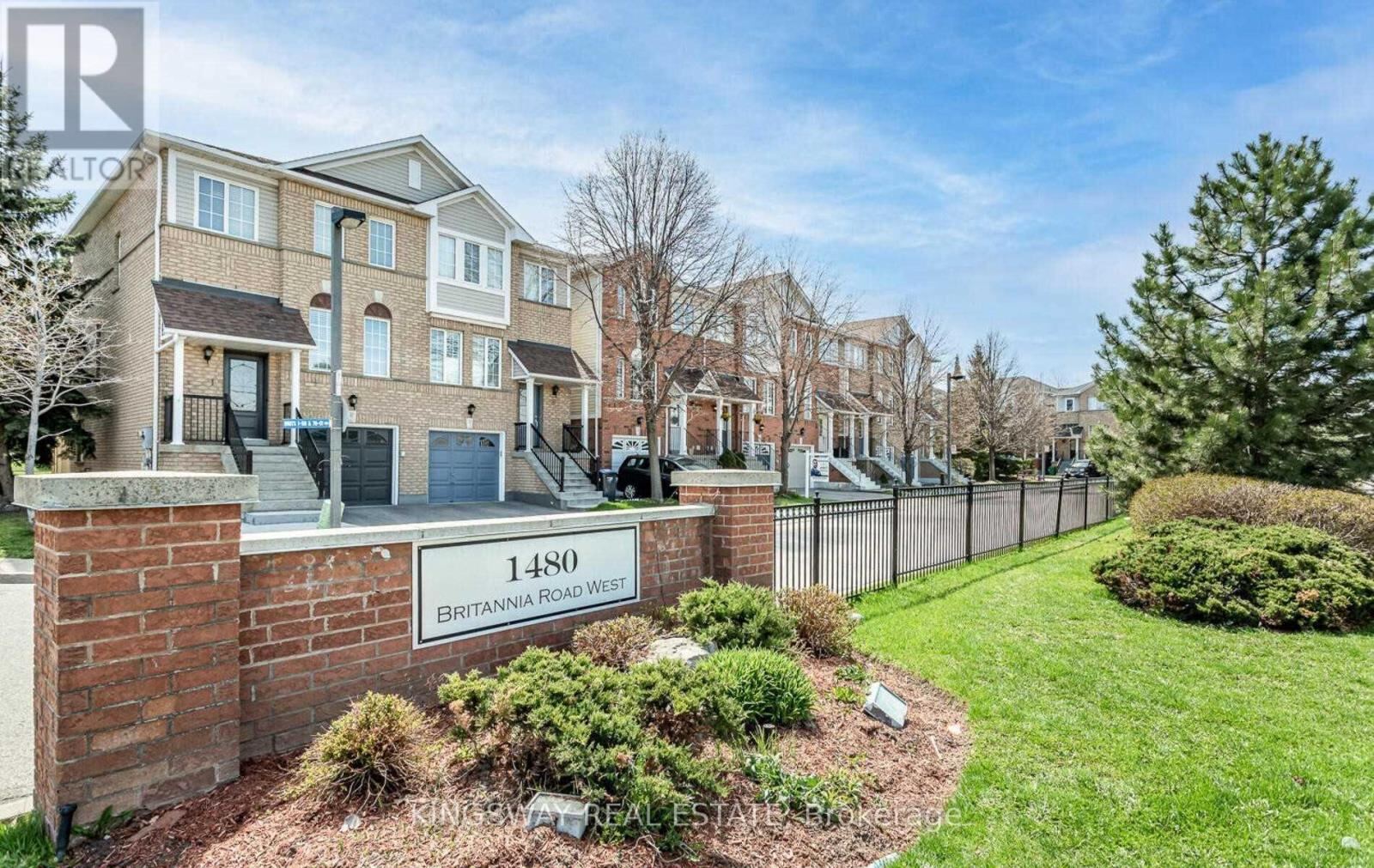1480 Britannia Road West Unit 71, Mississauga (East Credit)