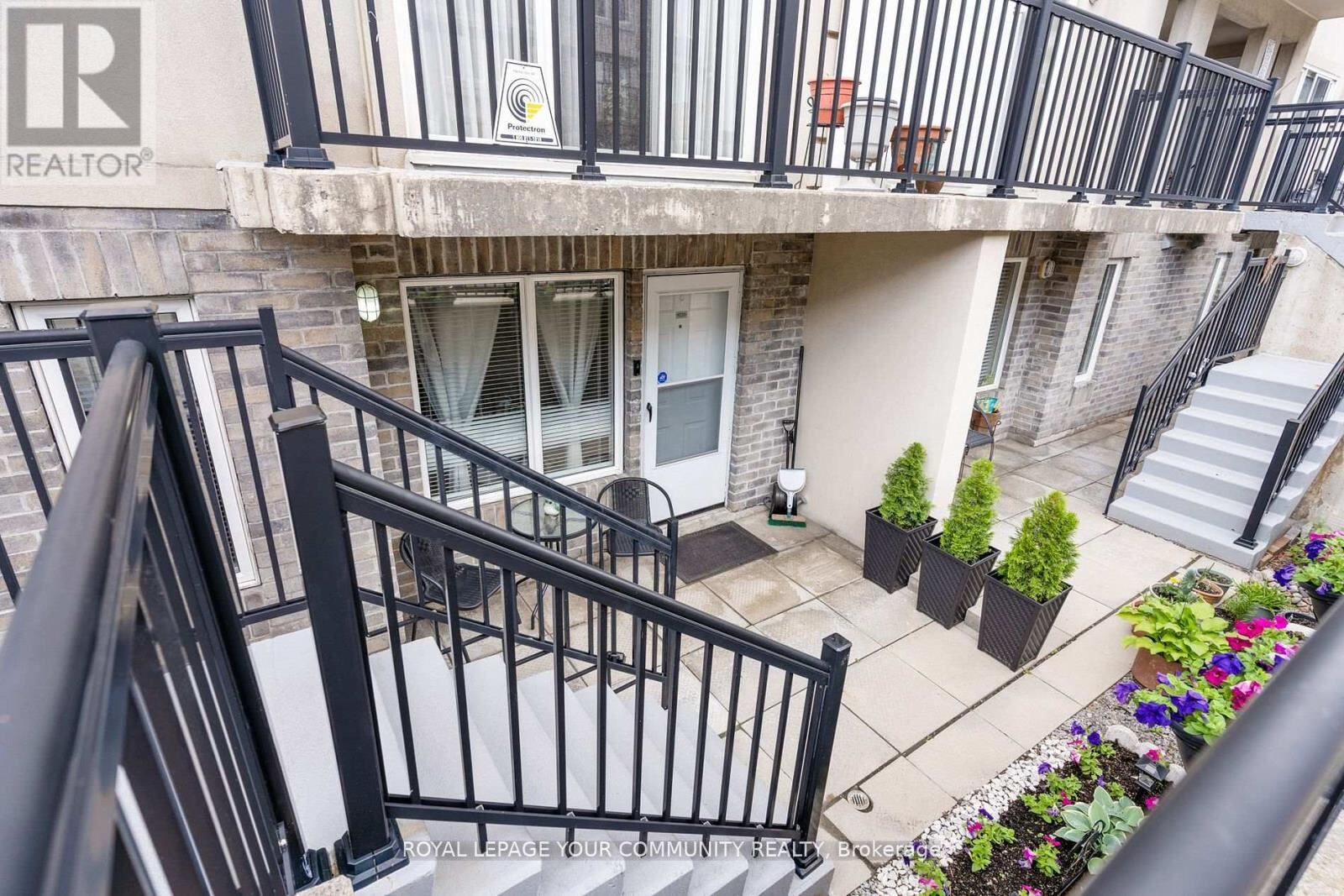 55 George Appleton Way Unit 1035, Toronto (Downsview-Roding-CFB)