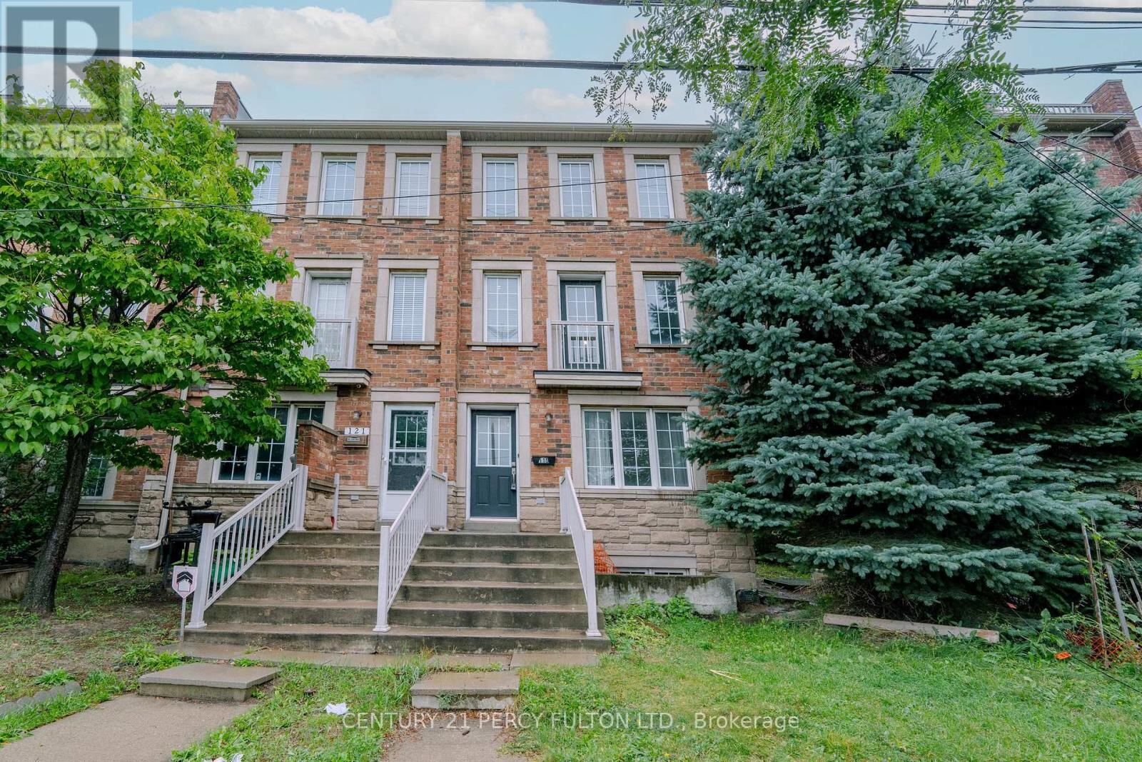 119 Torbarrie Road, Toronto (Downsview-Roding-CFB)