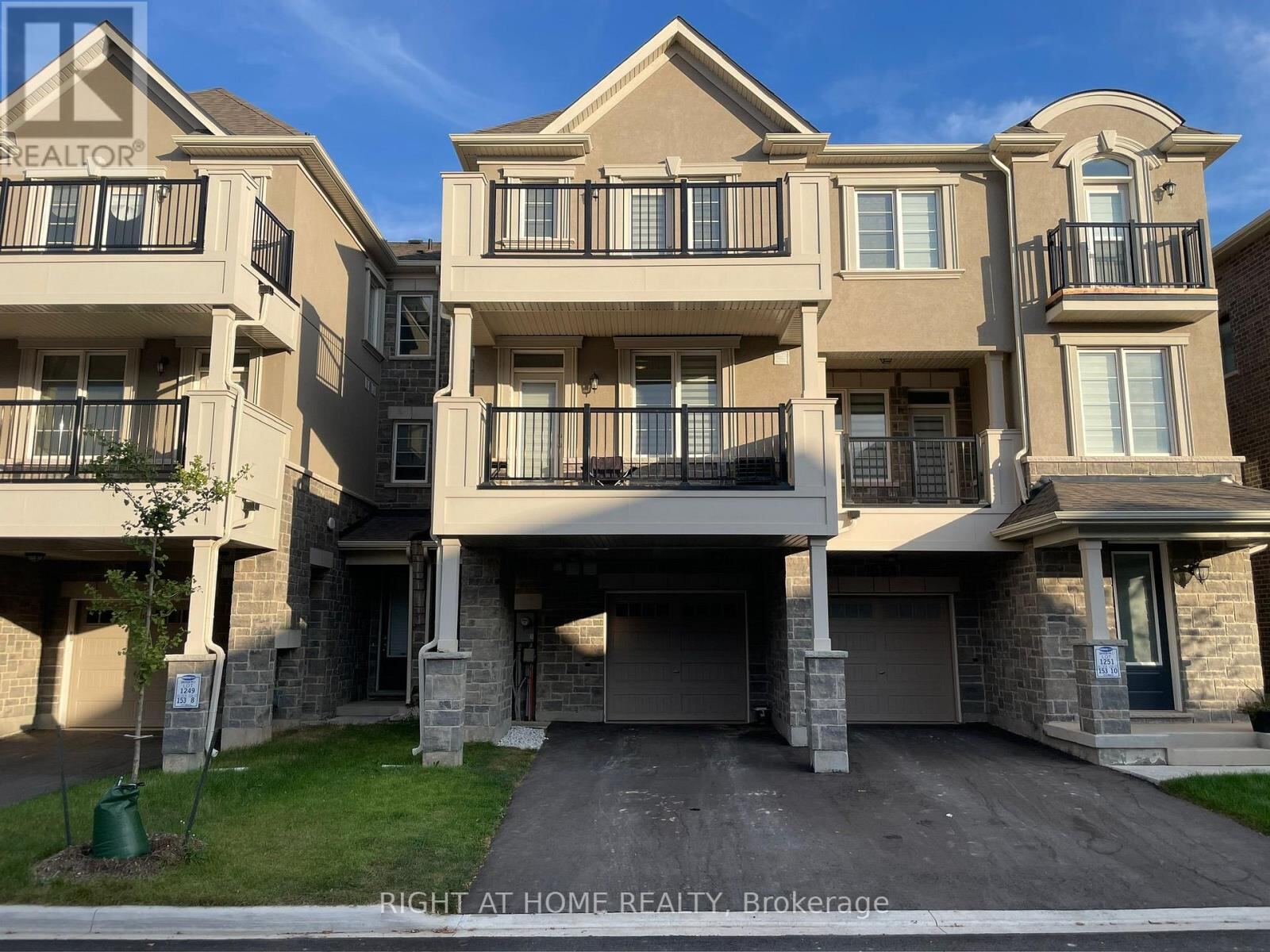 1575 Moira Crescent, Milton (BW Bowes)