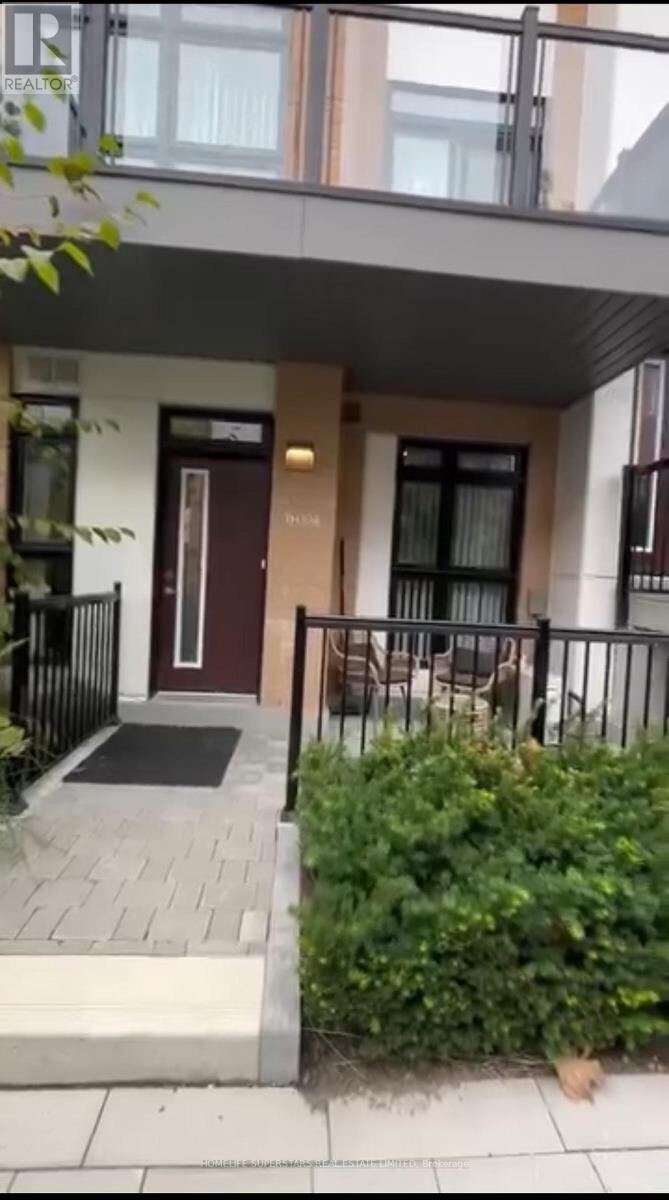 150 Canon Jackson Drive East Unit B104, Toronto (Beechborough-Greenbrook)
