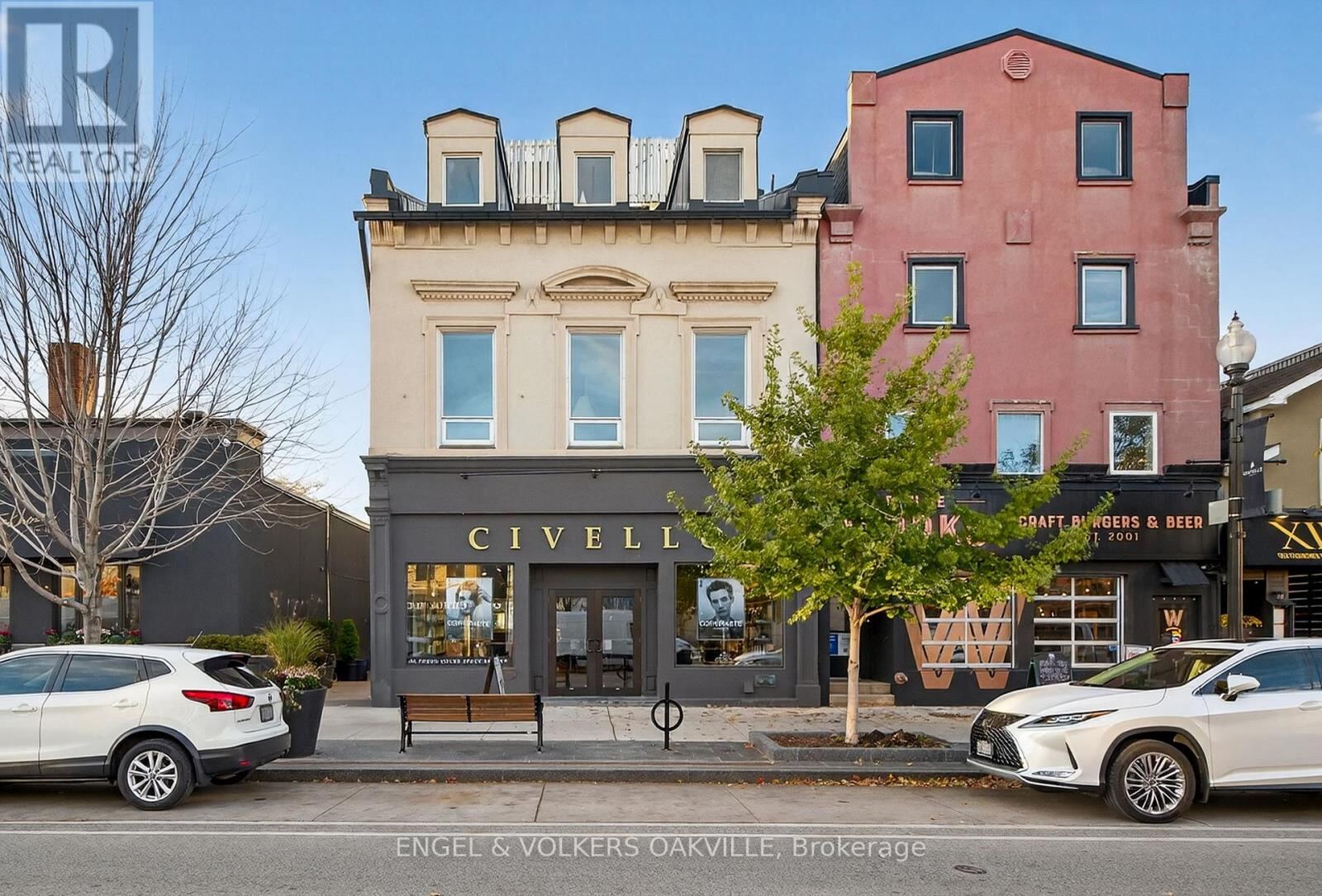 145 Lakeshore Road East Unit 200, Oakville (OO Old Oakville)