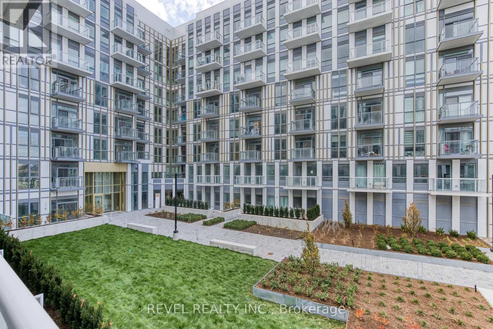 1005 Dundas Street East Unit 207, Oakville (JM Joshua Meadows)