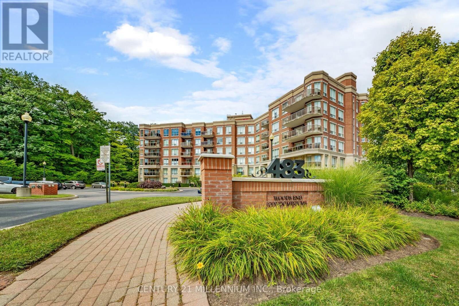 483 Faith Drive Unit PH4, Mississauga (Hurontario)