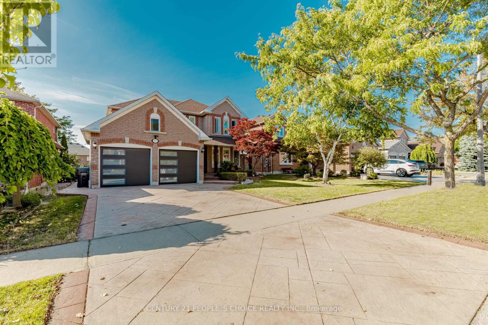 897 Bancroft Drive, Mississauga (East Credit)