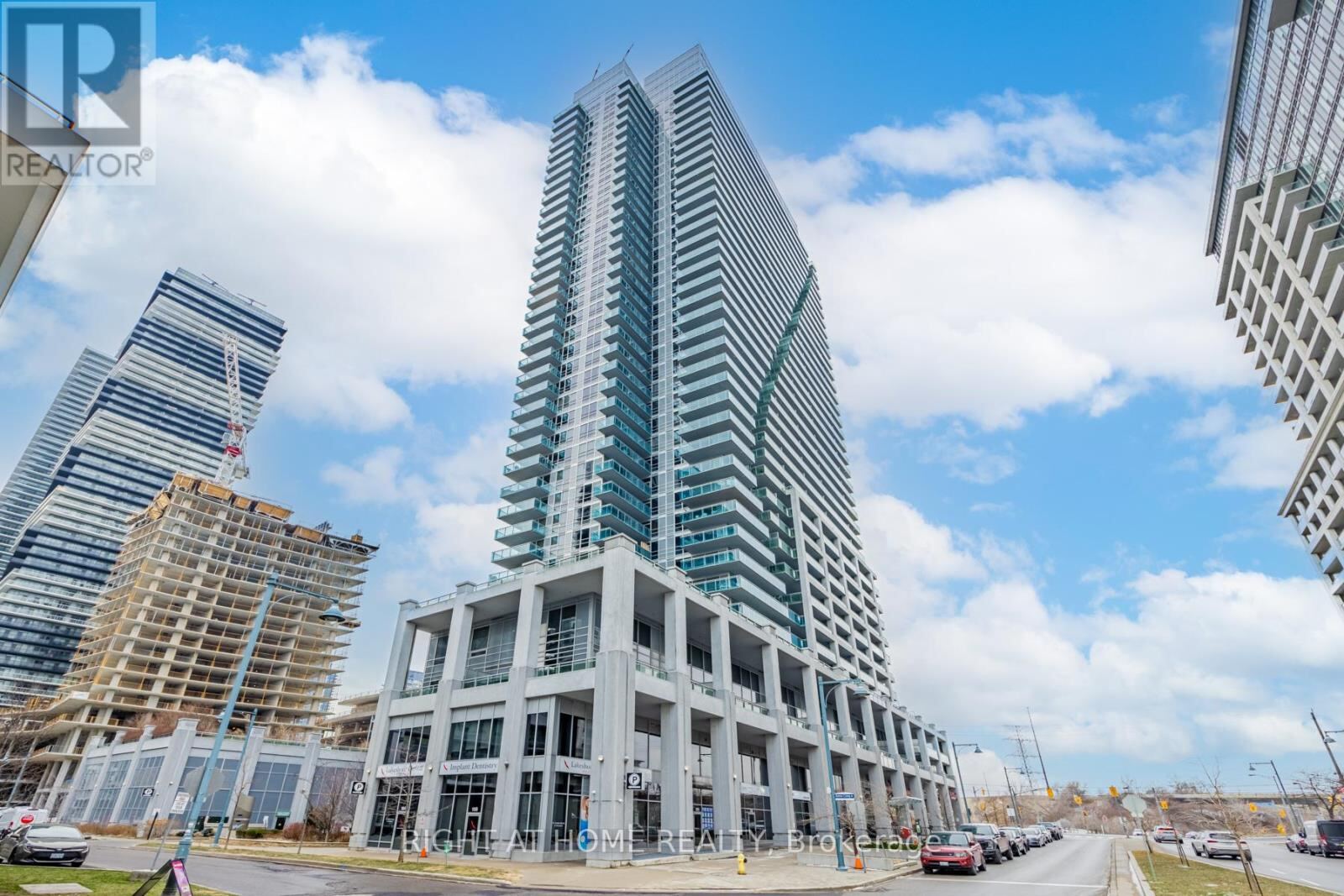 16 Brookers Lane Unit 2210, Toronto (Mimico)