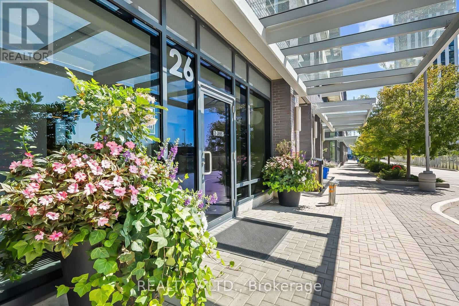 26 Gibbs Road Unit 838, Toronto (Islington-City Centre West)