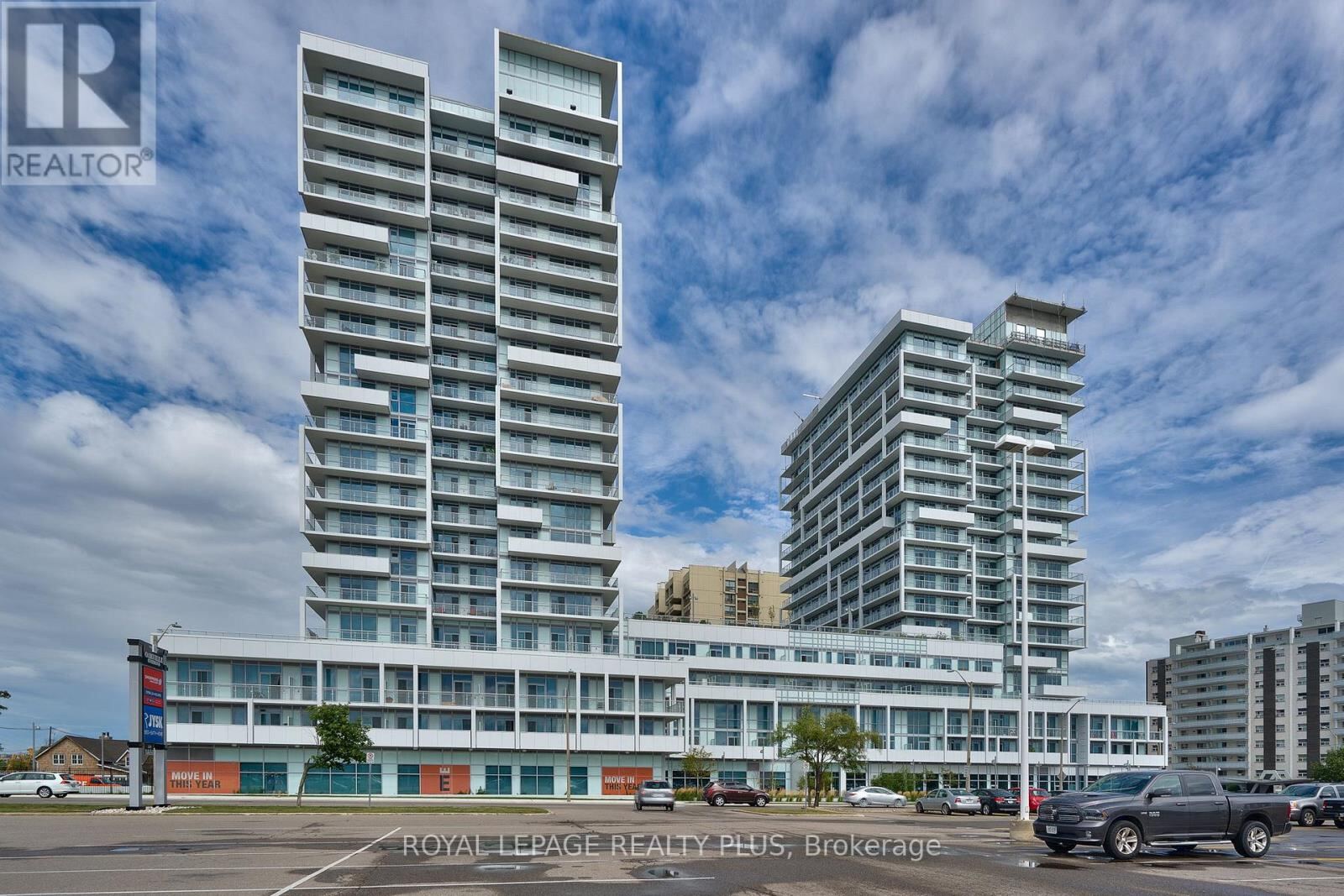 65 Speers Road Unit 406, Oakville (QE Queen Elizabeth)