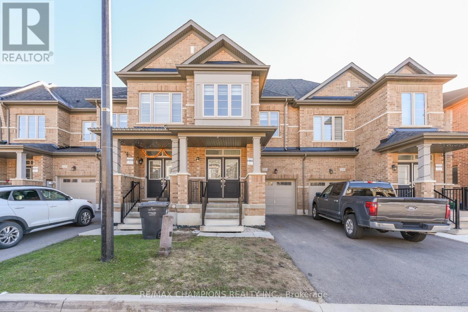 121 Adventura Road, Brampton (Northwest Brampton)