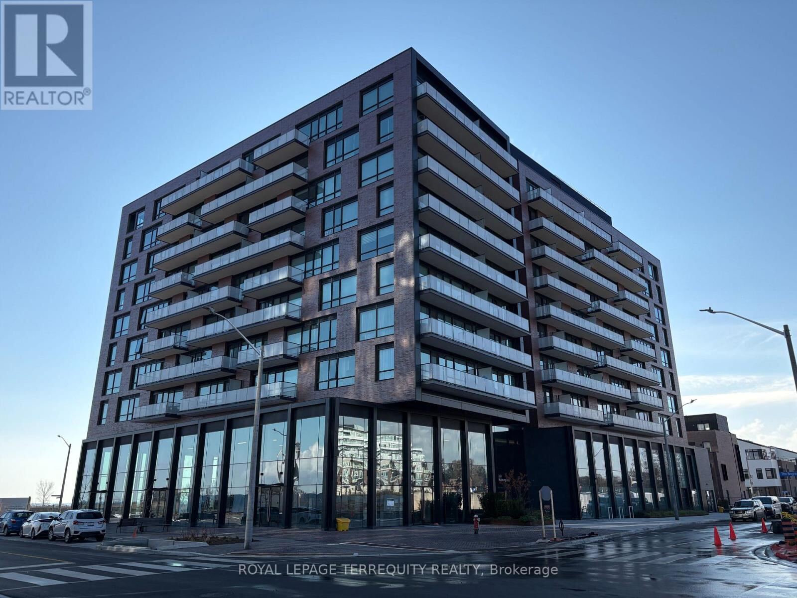 251 Masonry Way Unit 313, Mississauga (Port Credit)