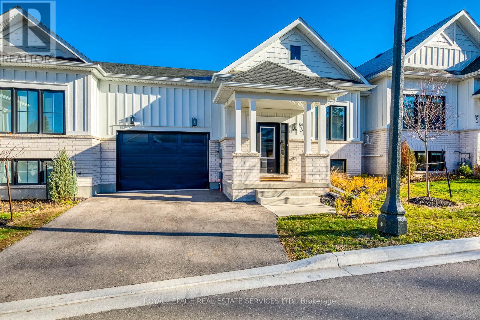 3 Santa Barbara Lane, Halton Hills (Georgetown)
