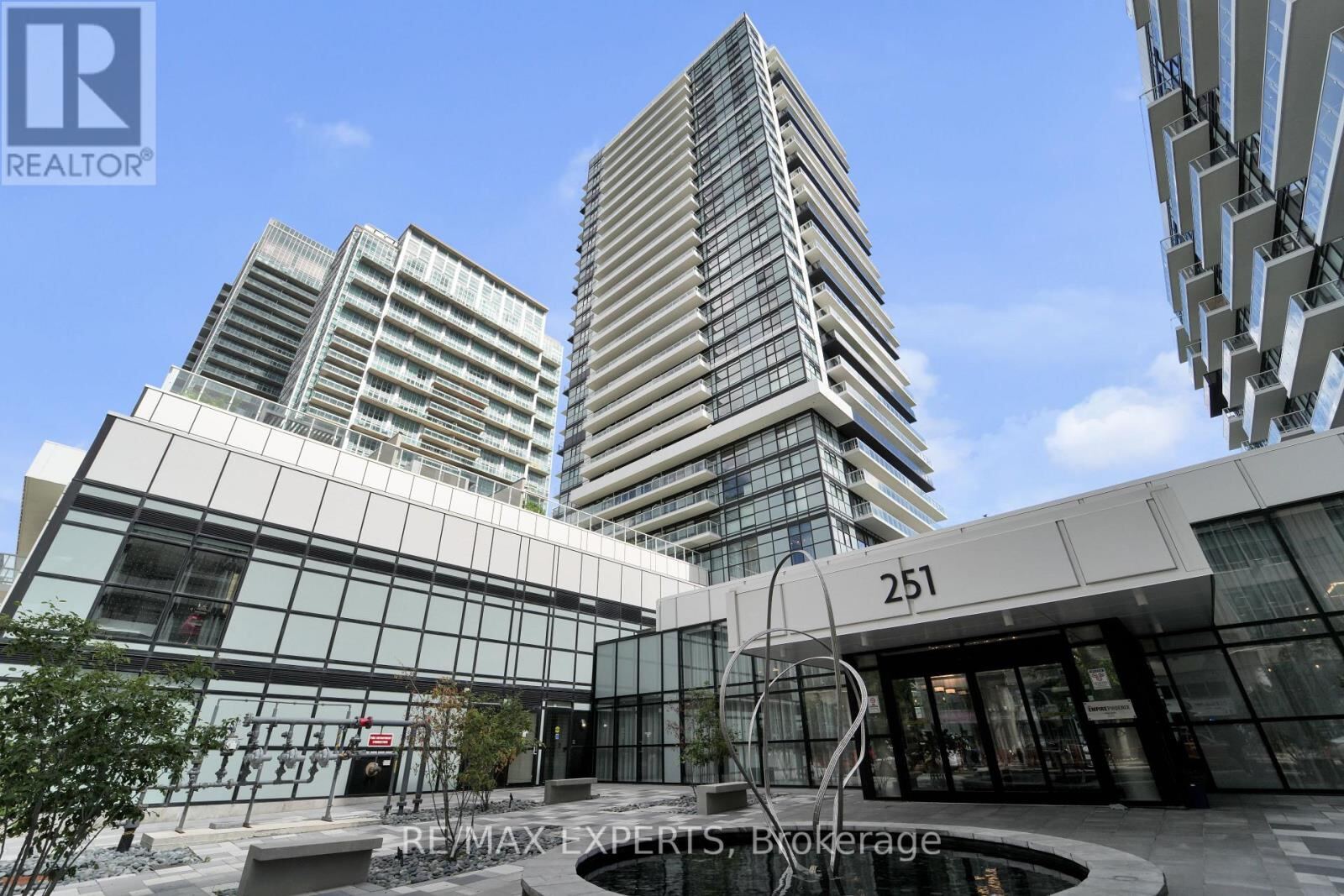 251 Manitoba Street Unit 421, Toronto (Mimico)