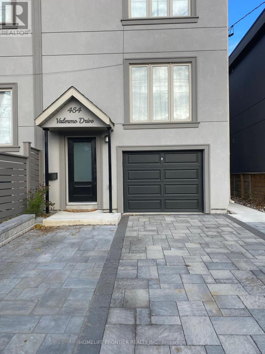 454 Valermo Drive, Toronto (Alderwood)