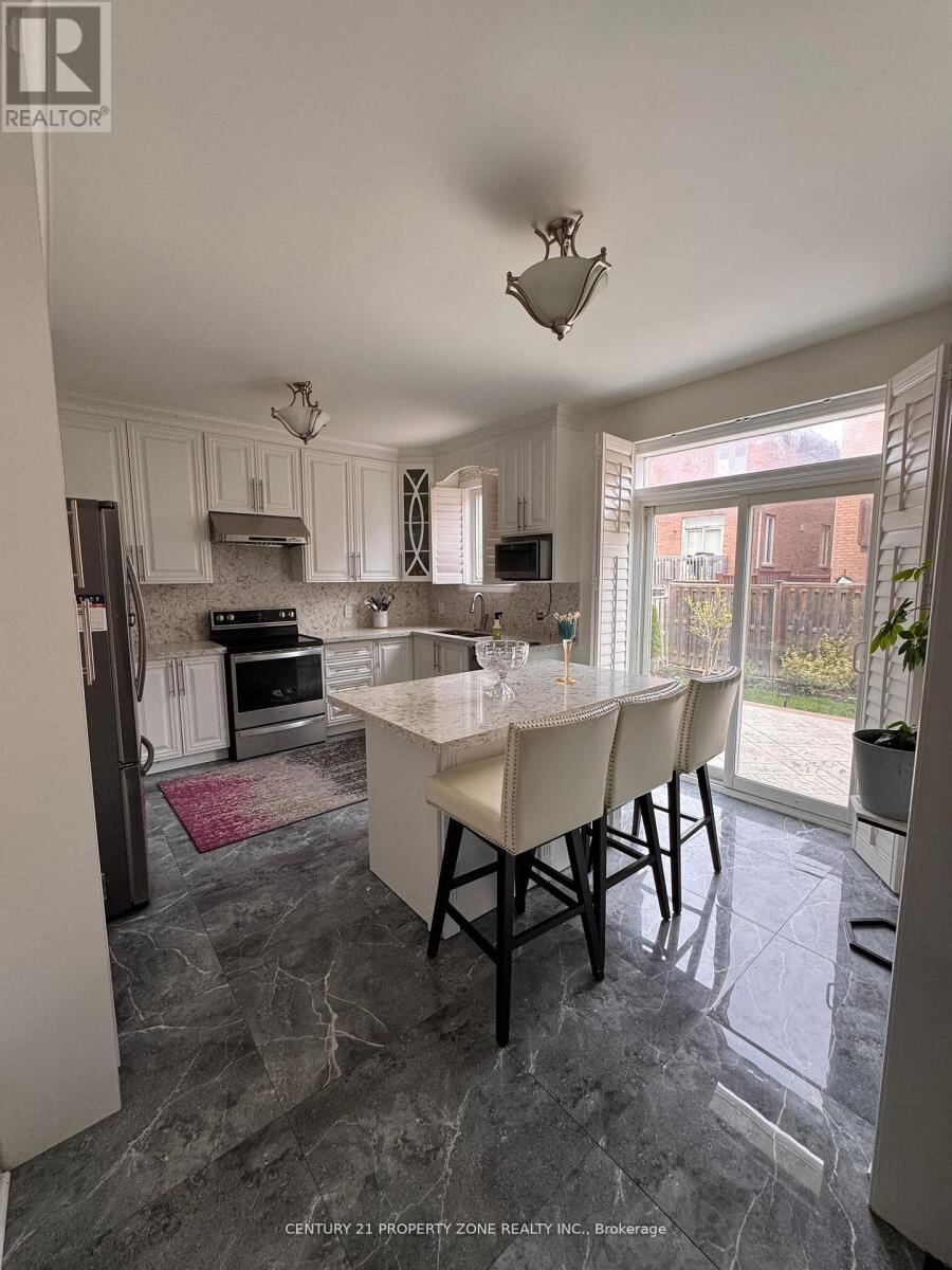 33 Gamson Crescent Unit Room B, Brampton (Sandringham-Wellington)