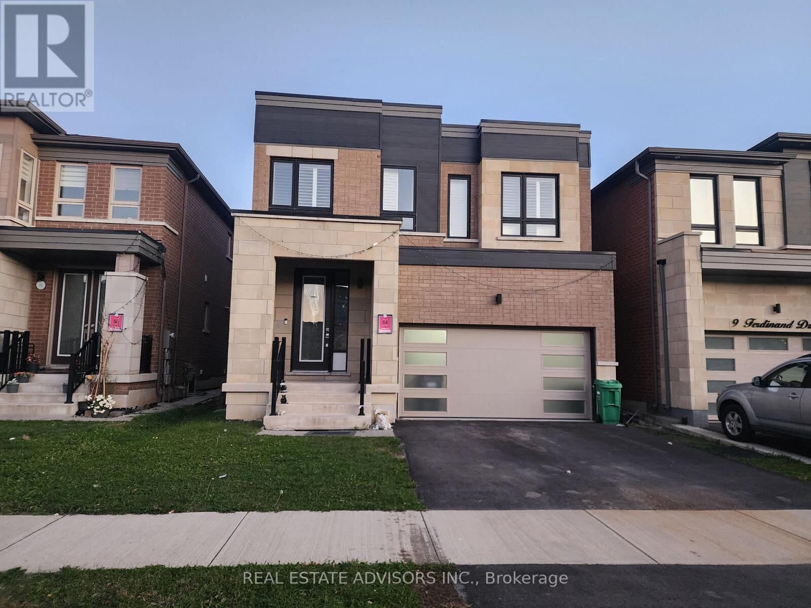 7 Ferdinand Drive, Brampton (Bram West)