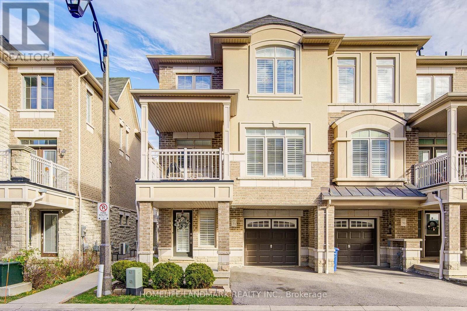 2435 Greenwich Drive Unit 71, Oakville (WM Westmount)
