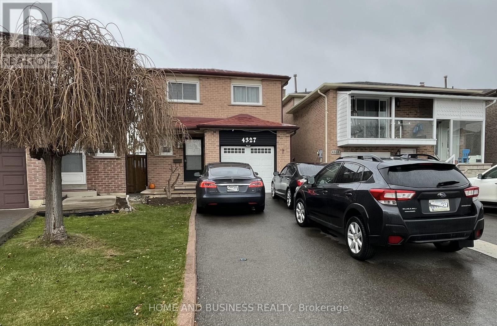 4327 Burnaby Court, Mississauga (Rathwood)