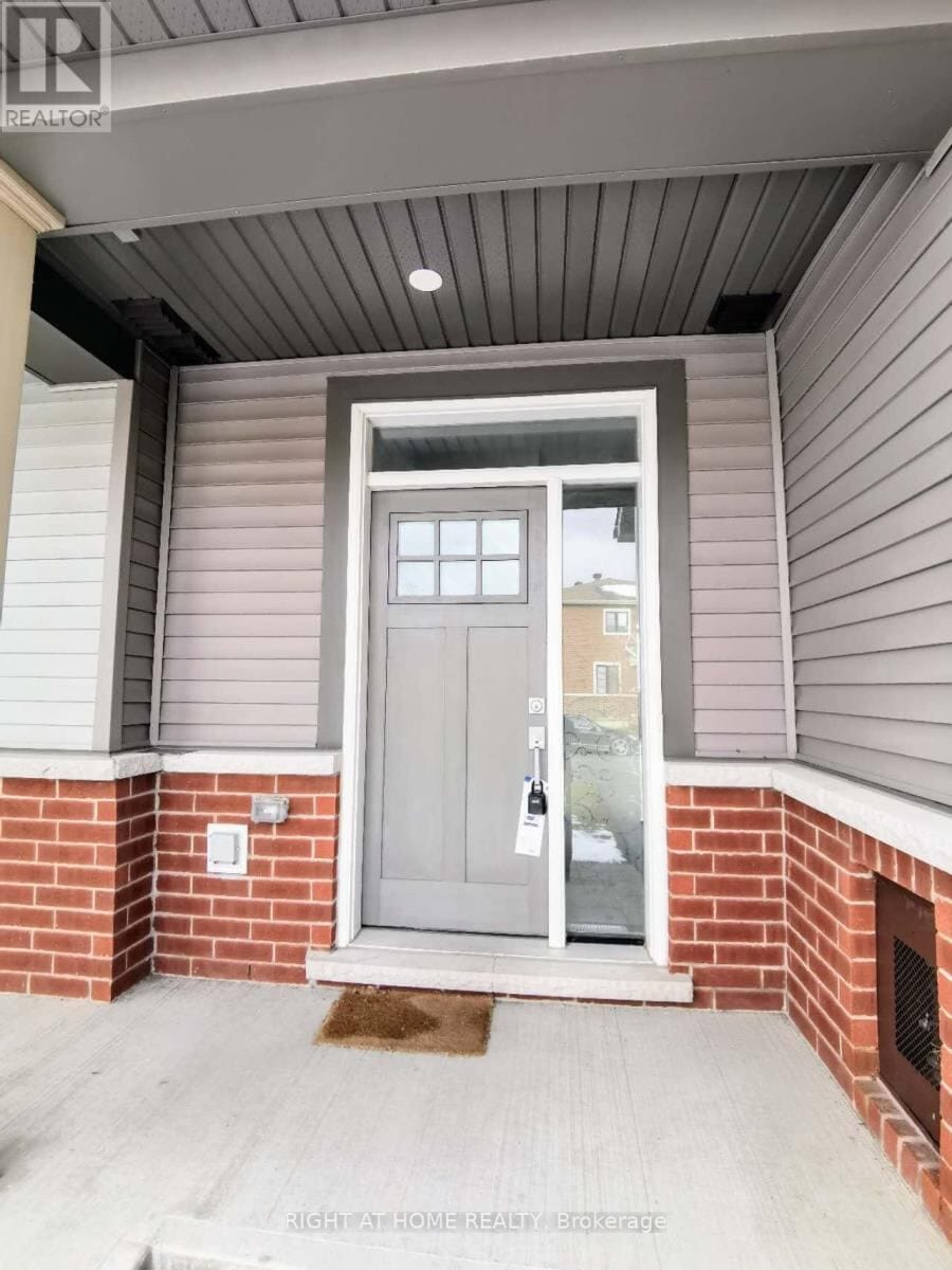 90 Natare Place East, Ottawa