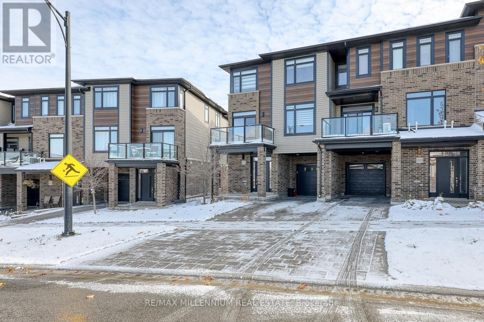 2612 Sheffield Boulevard Unit 5, London South (South U)