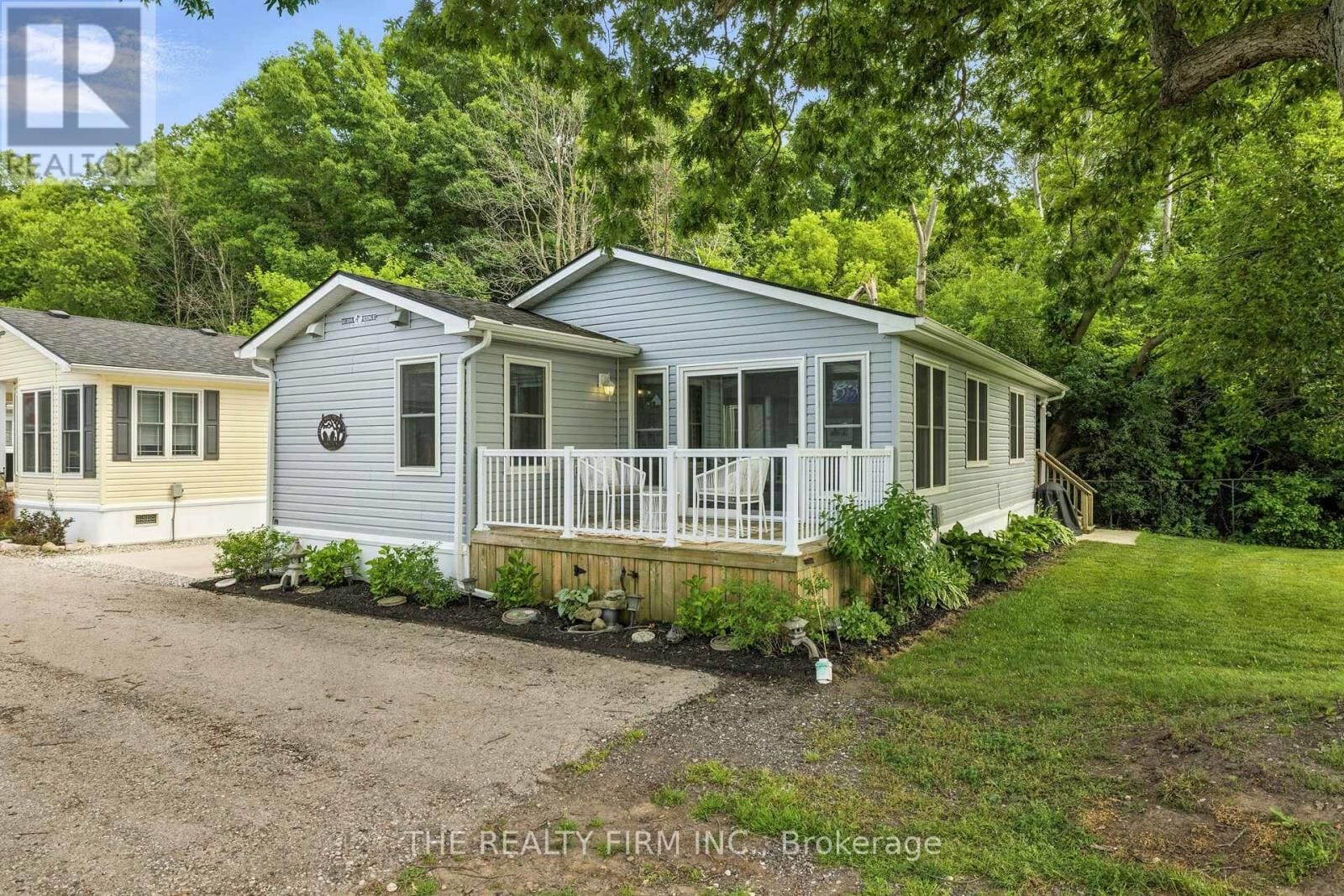 22790 Amiens Road Unit 1, Middlesex Centre (Komoka)