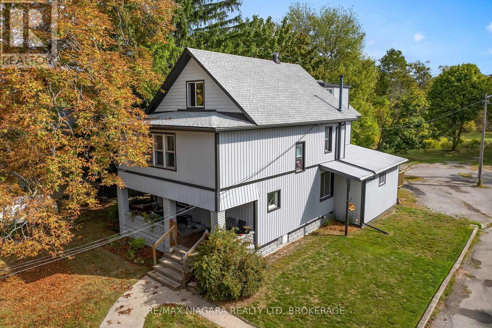 442 RIDGE Road North, Fort Erie (Ridgeway)