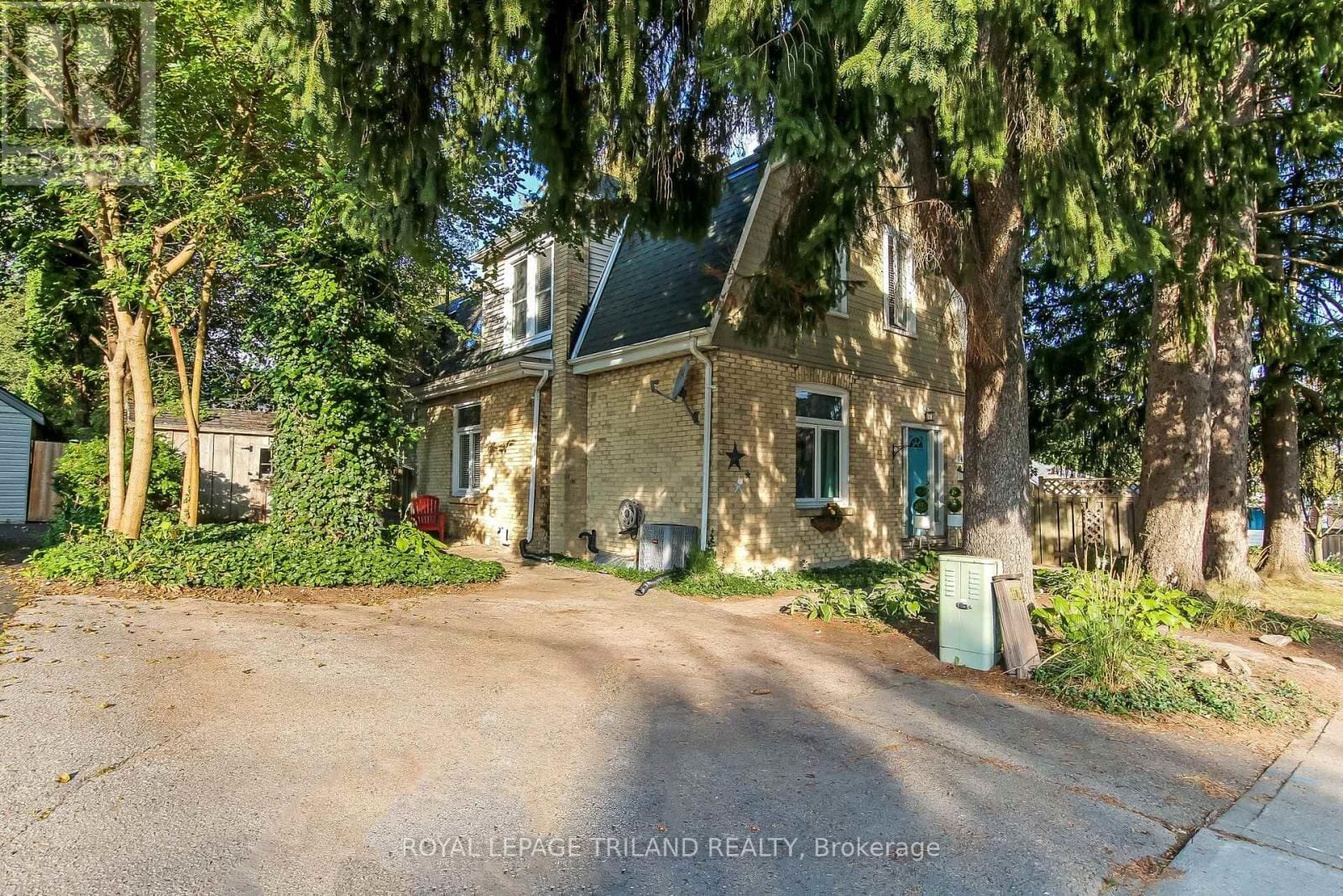 144 Britannia Avenue, London North (North N)
