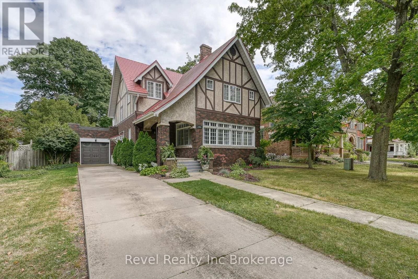 140 Vansittart Avenue, Woodstock (Woodstock – North)