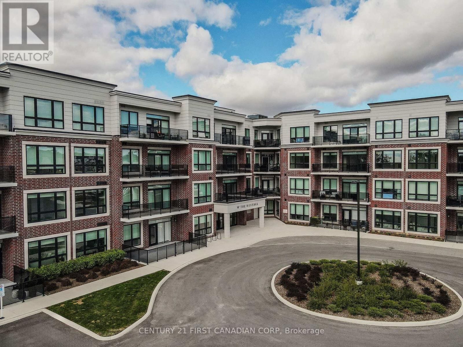 1975 Fountain Grass Drive Unit 204, London South (South B)