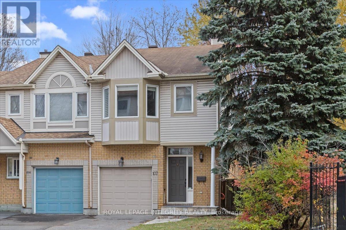 107 Corsica Private, Ottawa