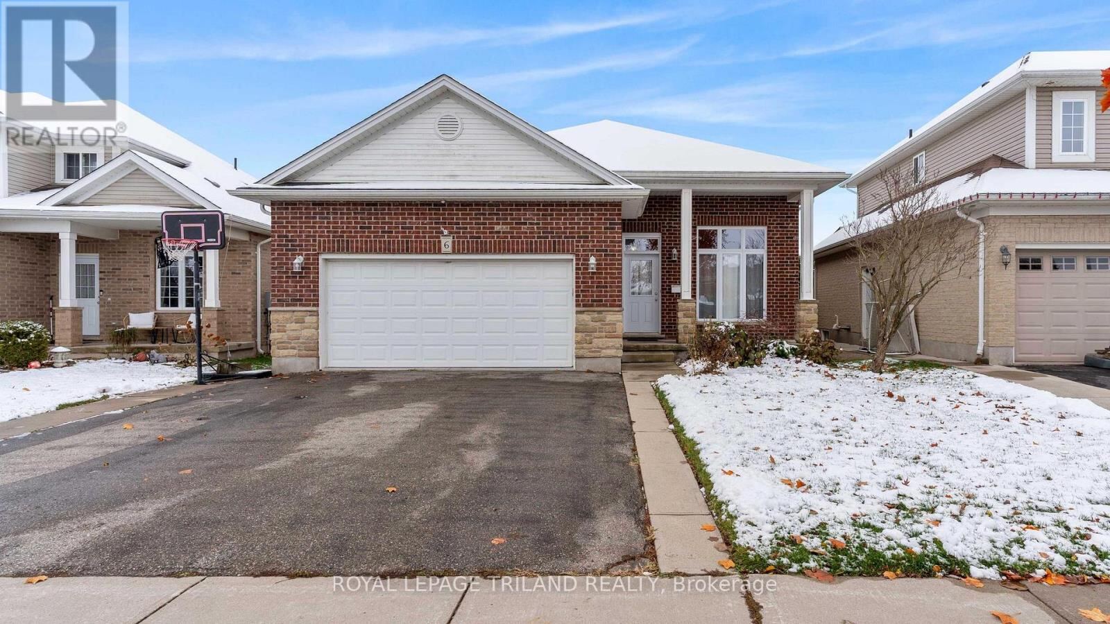 6 CIRCLEWOOD Drive, St. Thomas