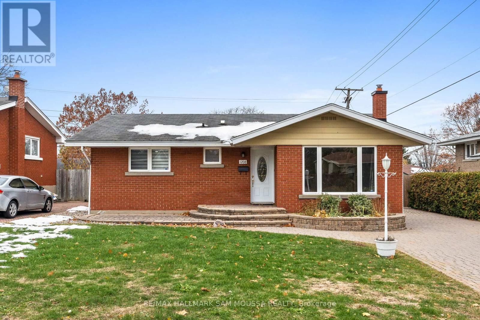 1208 Stanton Road, Ottawa