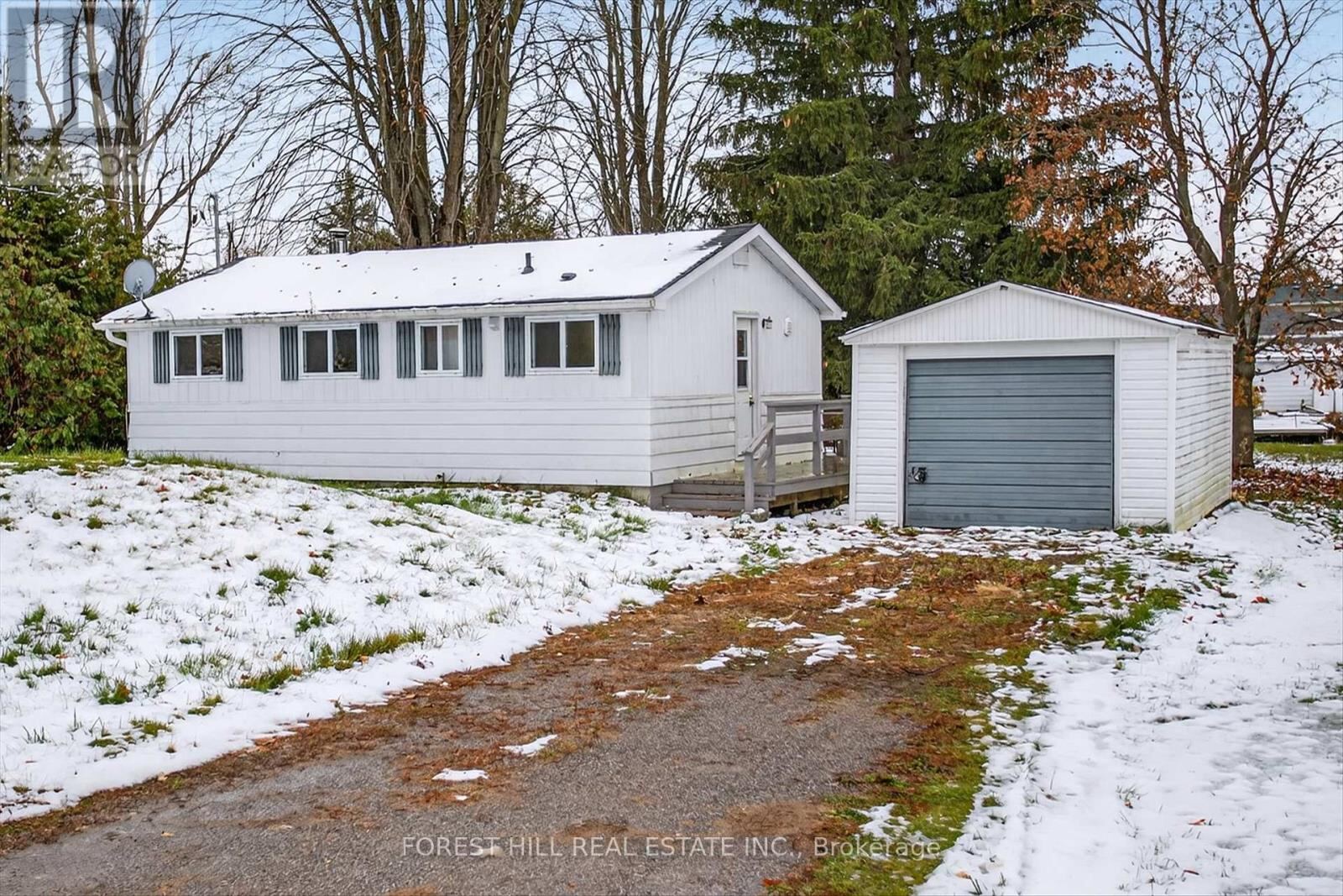 69 Blythe Shore Road, Kawartha Lakes (Fenelon Falls)