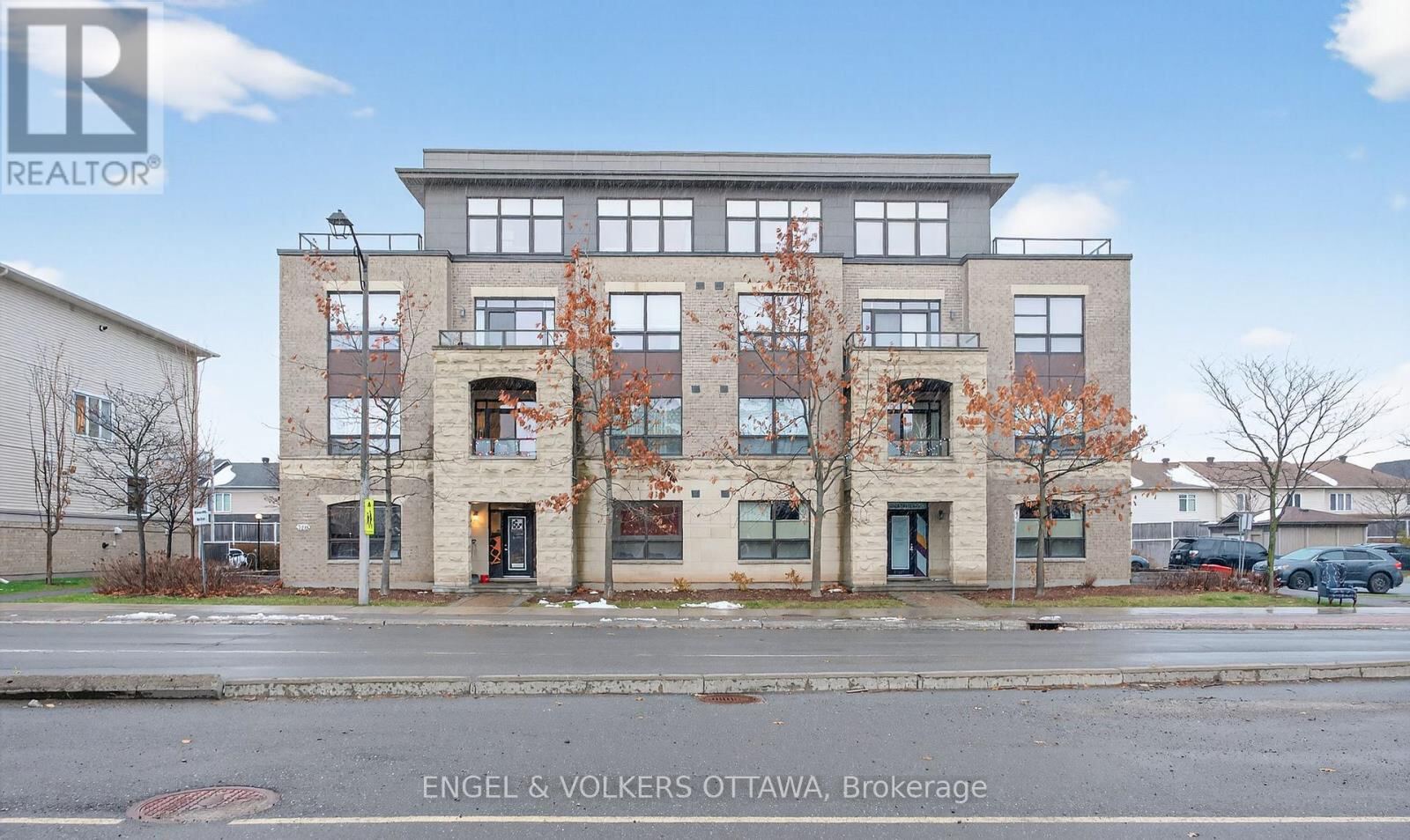 760 Chapman Mills Drive Unit 302, Ottawa