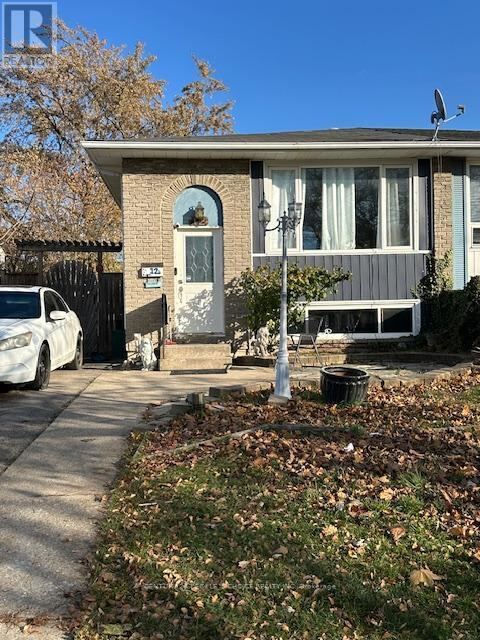 12 Deborah Court, St. Catharines (Secord Woods)