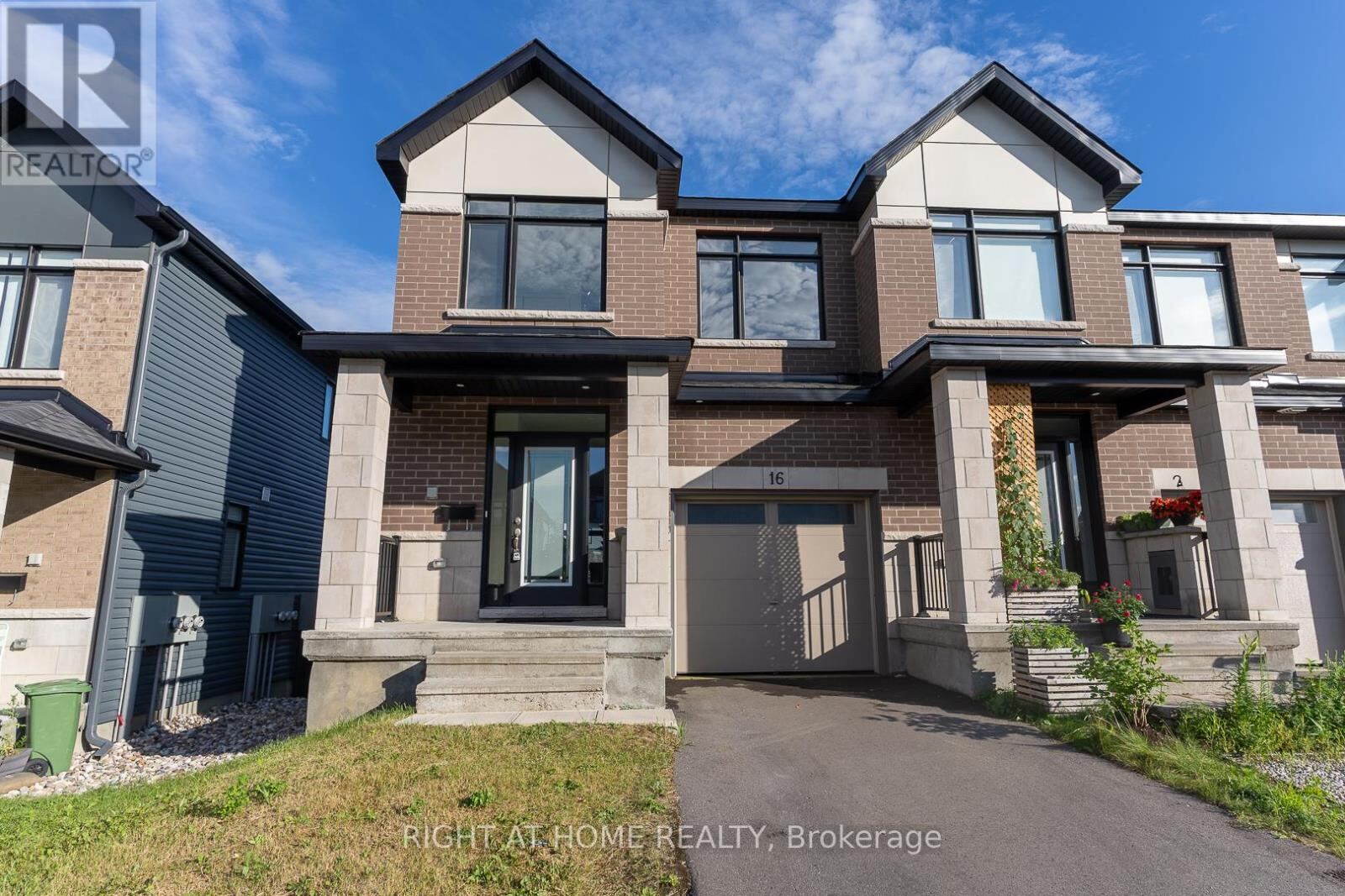 16 NETTLE Crescent, Ottawa