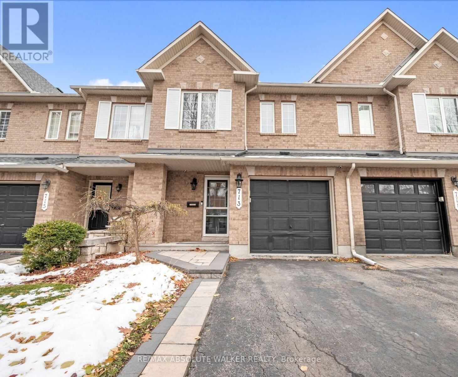 713 Carmella Crescent, Ottawa