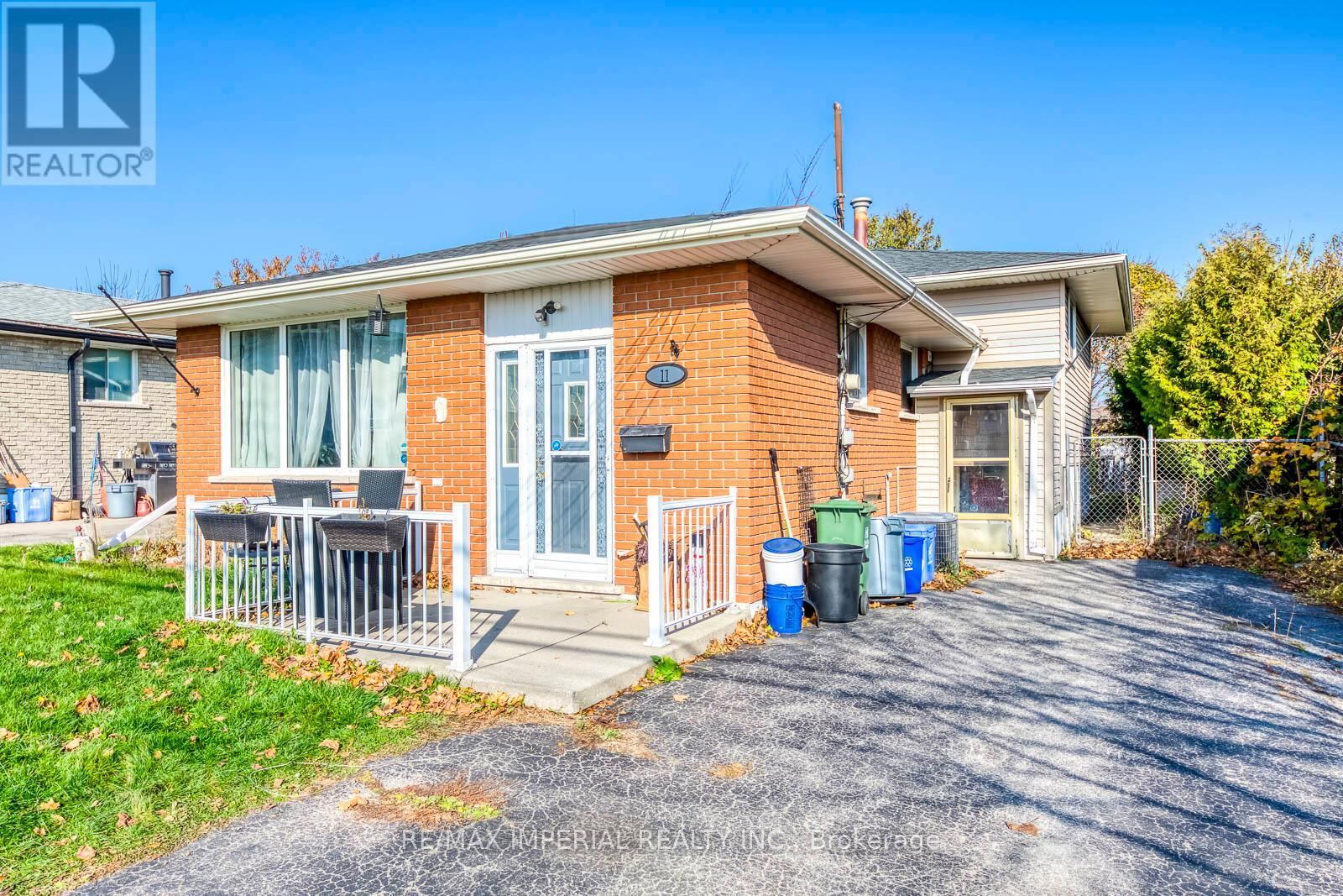 11 Queensbury Drive Unit Basement, Hamilton (Quinndale)