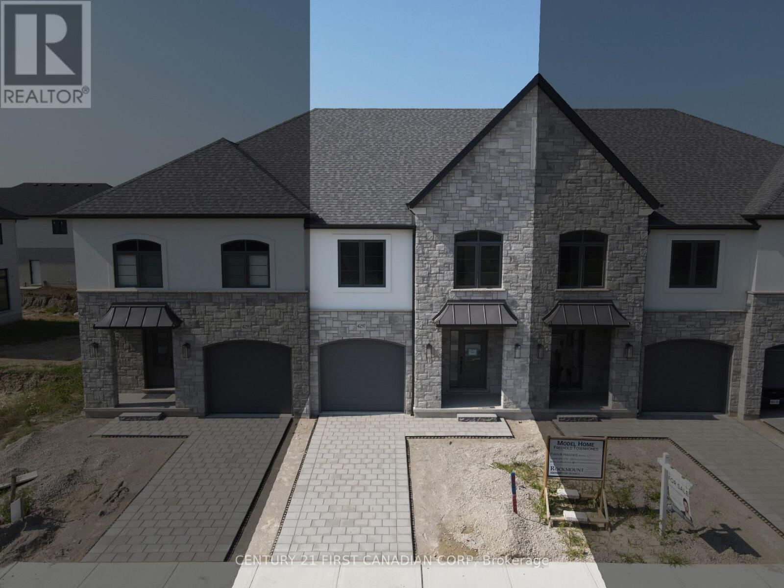 4297 Calhoun Way, London South (South V)