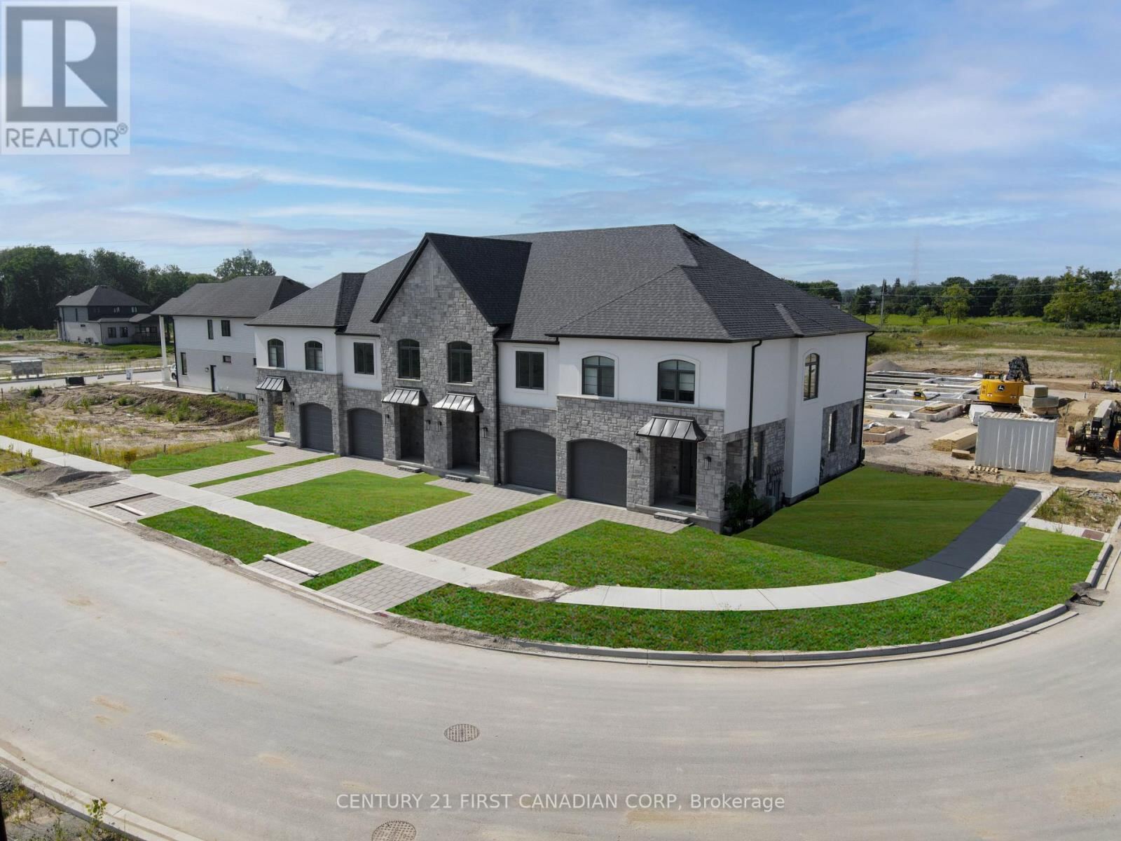4295 Calhoun Way, London South (South V)