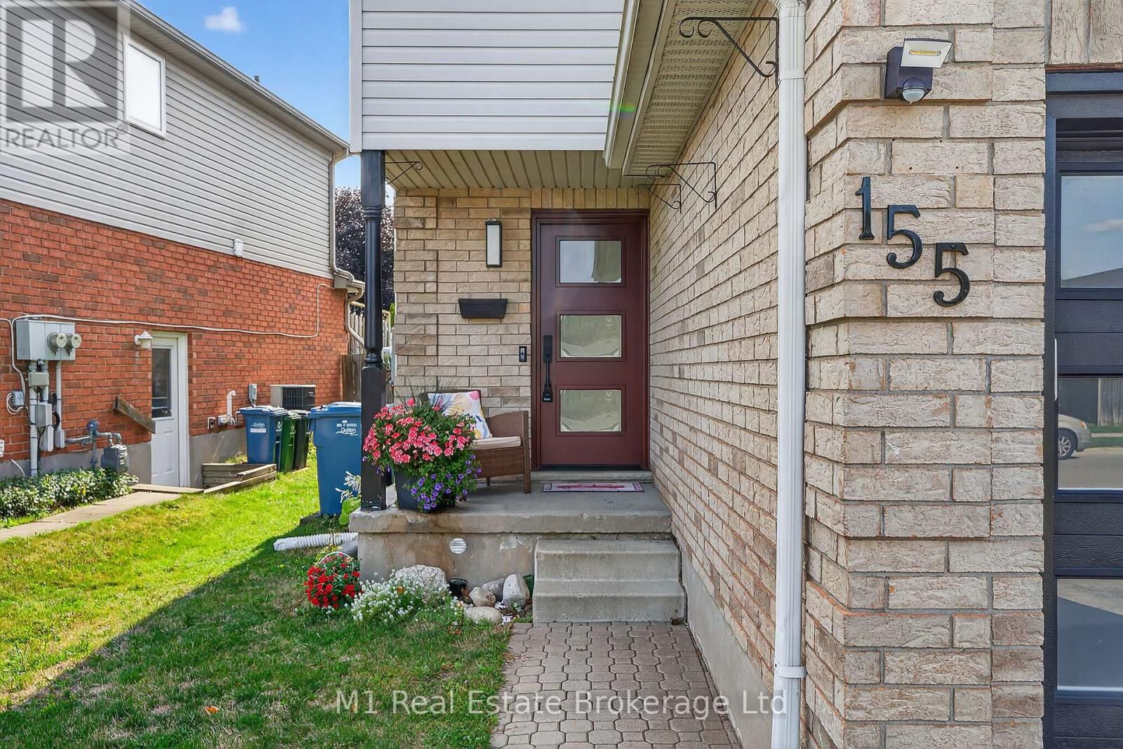 155 Stephanie Drive, Guelph (Willow West/Sugarbush/West Acres)