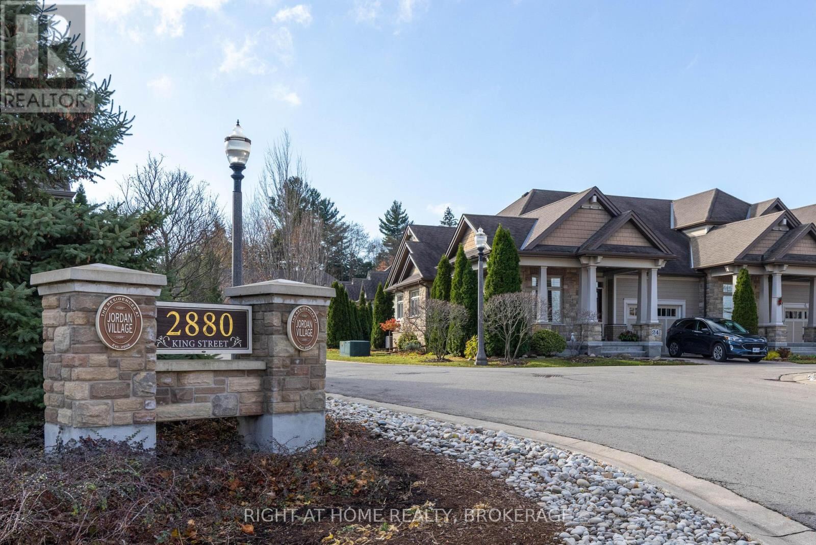 2880 King Street Unit 19, Lincoln (Lincoln-Jordan/Vineland)