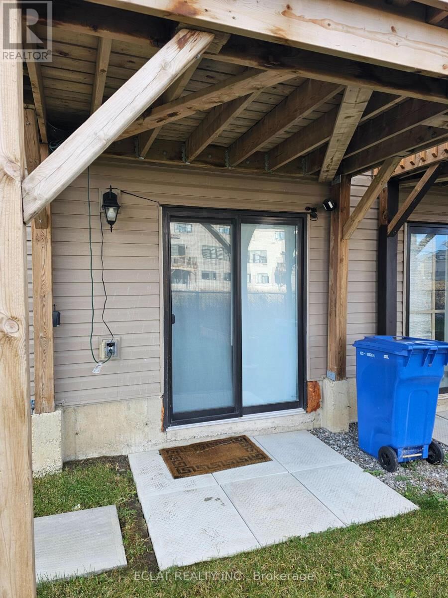 75 Vanilla Trail(Lower), Thorold (Rolling Meadows)