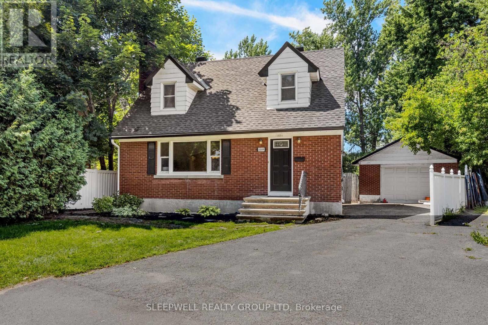 2209 Bel-air Drive, Ottawa