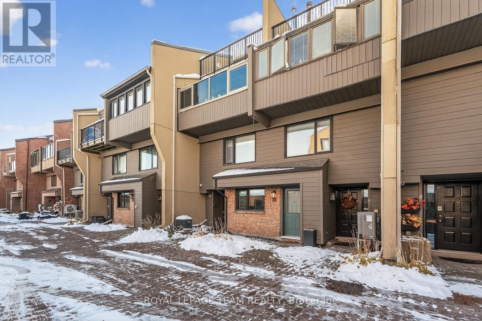 290 Cathcart Street Unit 10, Ottawa